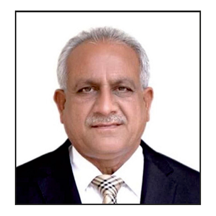 Shri Giriraj Dhingra